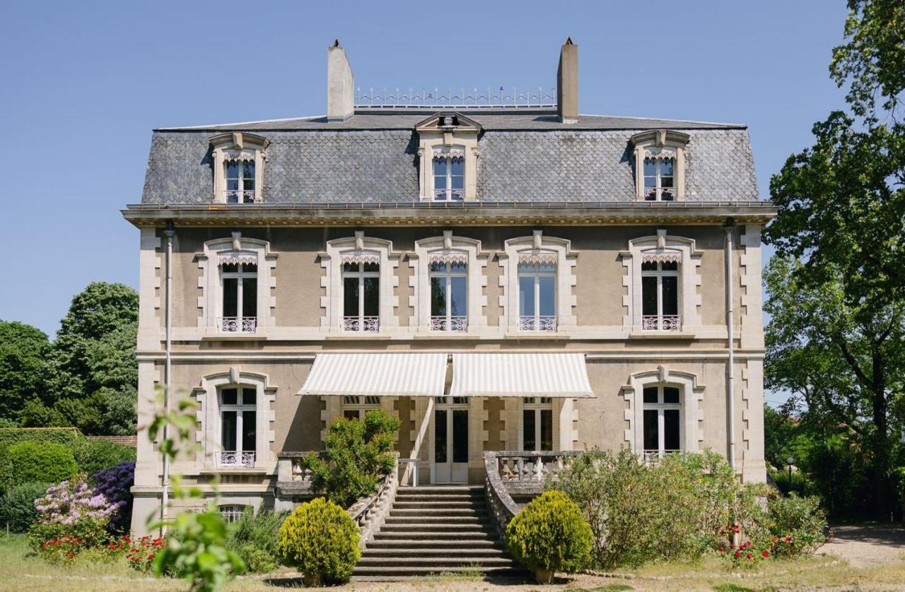 Les Penates Mazamet Apartment Exterior photo